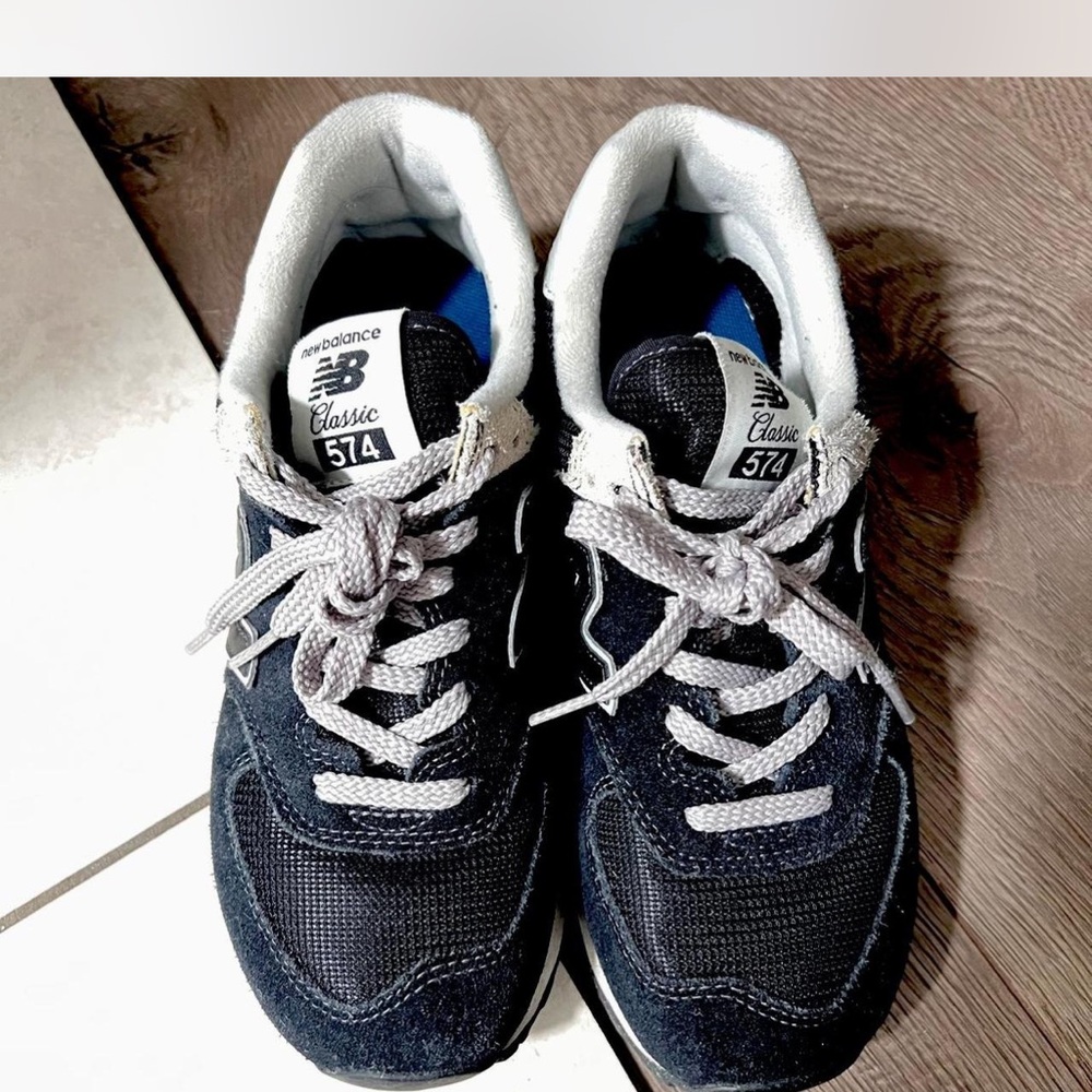 New Balance 574 Navy Sneakers